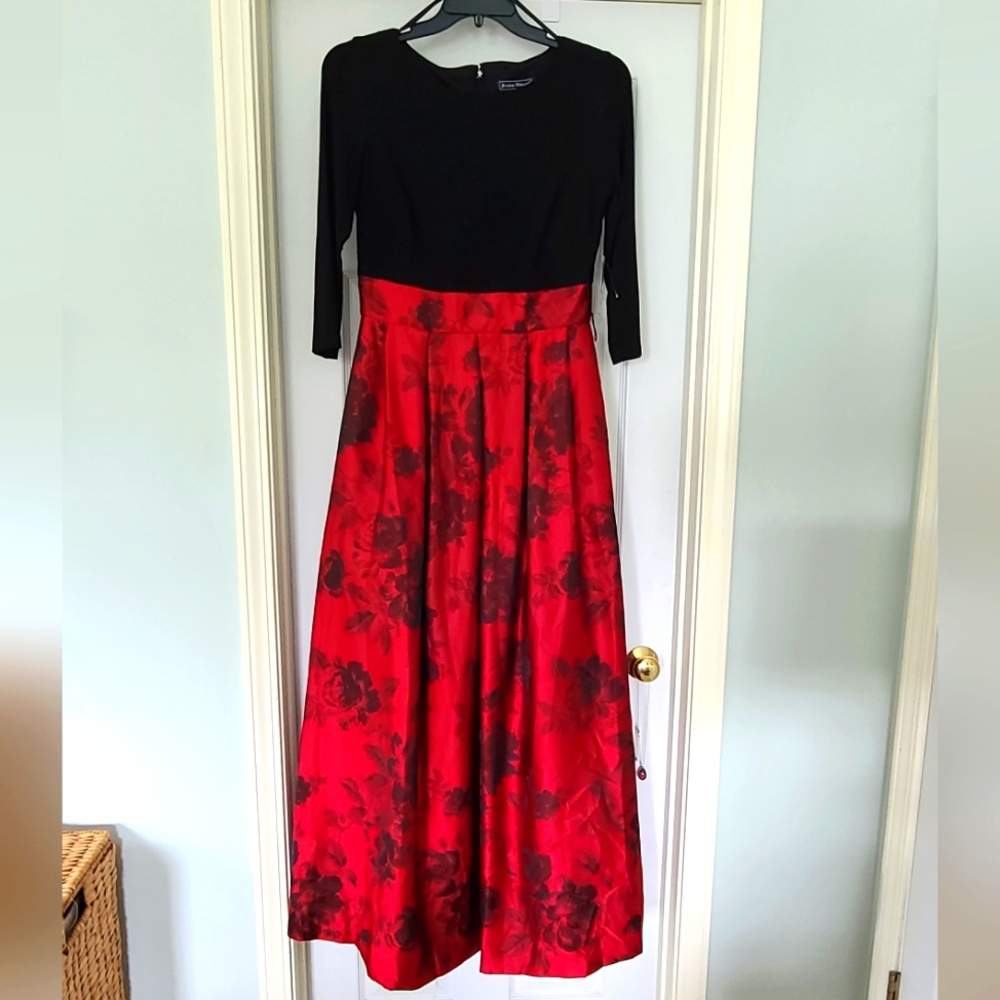 Jessica Howard Ball Gown SIZE 10